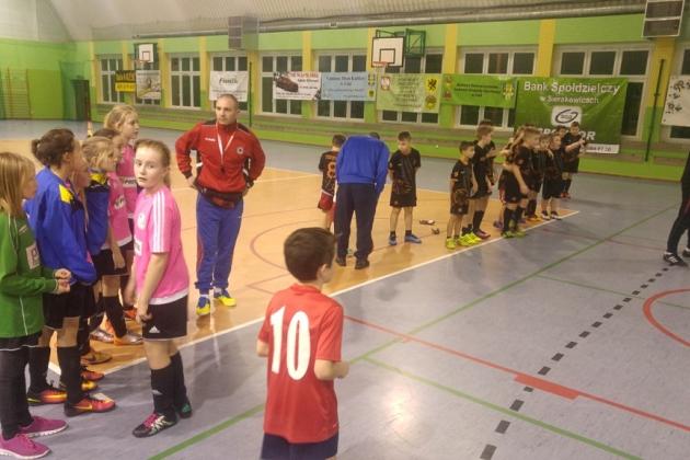 Feryjny Turniej w Halowej Piłce Nożnej kat. 2006 i młodsi