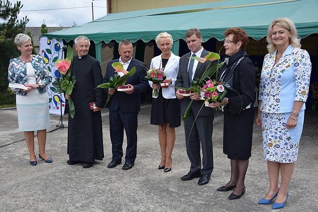 Wystawa obrazów Pani Teresy Ellwart ze Strzepcza w GDK Linia