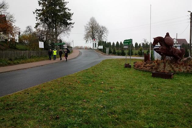 Remont drogi gminnej w miejscowości Lewino  realizowany w ramach Rządowego Programu na rzecz Konkurencyjności Regionów poprzez Wsparcie Lokalnej Infrastruktury Drogowej